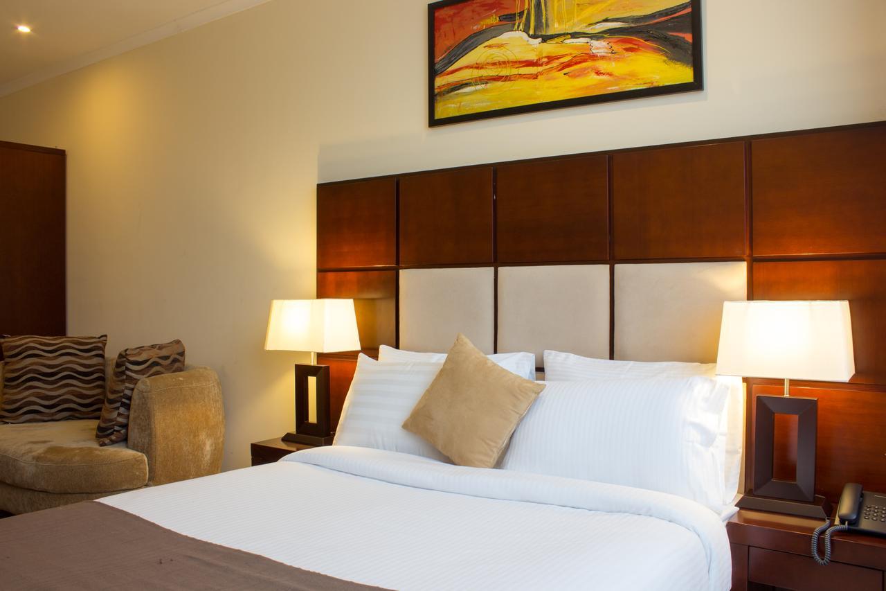 Seashells Millennium Hotel Dar es Salaam Bagian luar foto